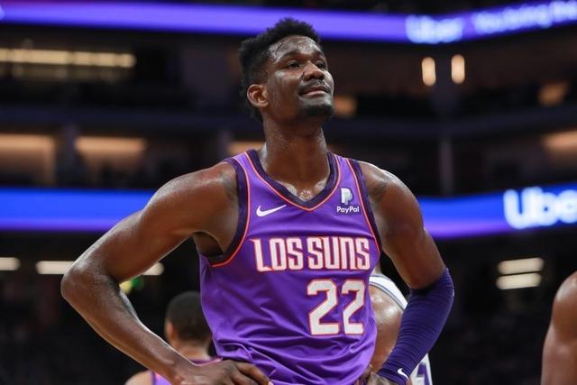 前NBA球员：41岁被湖人放弃的老詹加盟76人 居然被说是抱团追戒指